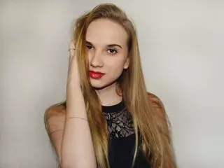 CarolineKristy sex webcam