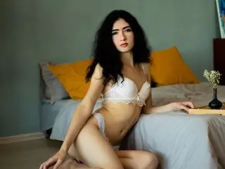 RebeccaRouse naked camshow
