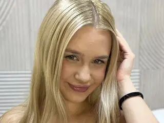 SarrahSky naked adult
