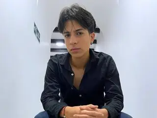 ThomasColyns anal photos